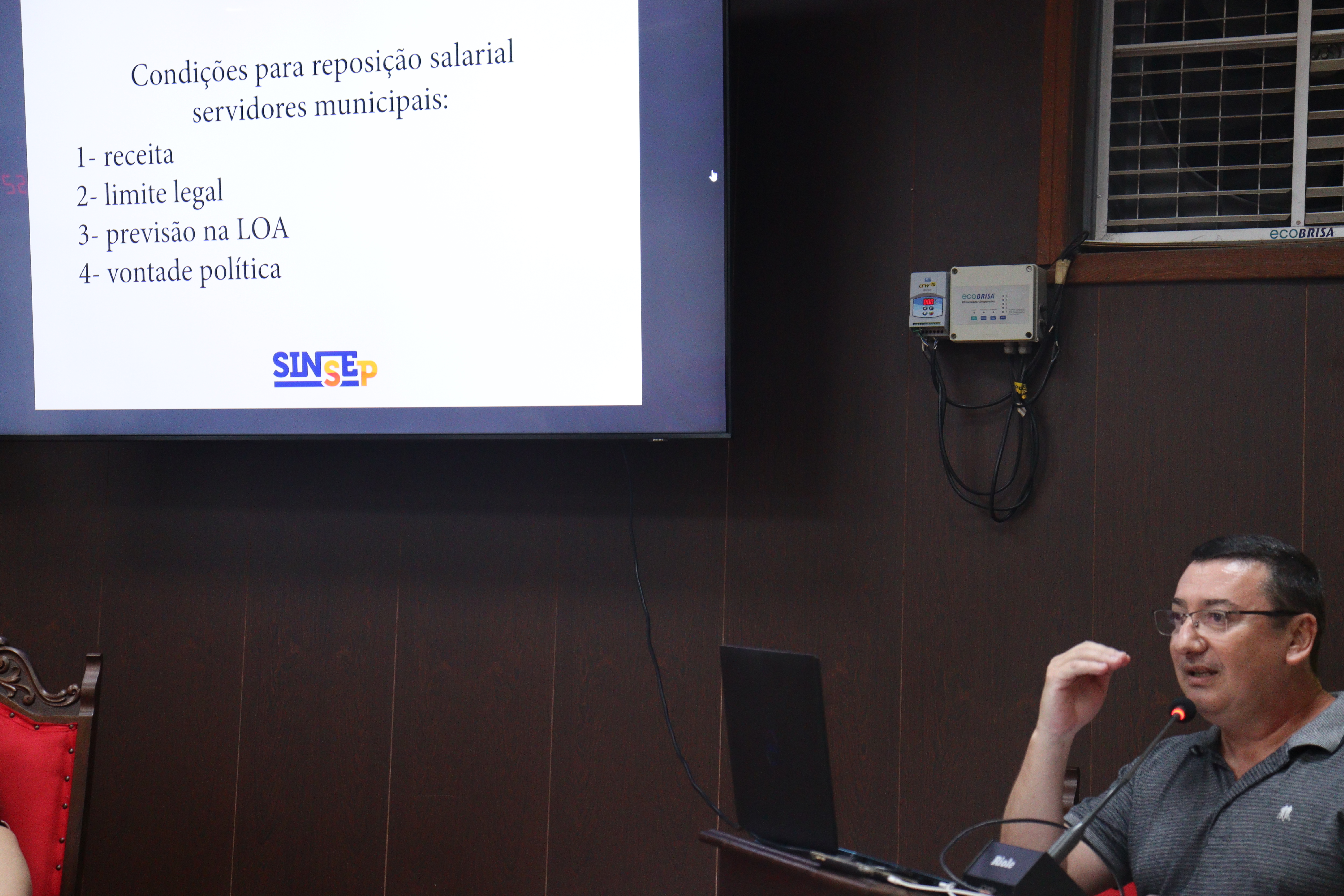 Servidores aprovam contraproposta da prefeitura